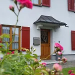 公寓 莉莉度假酒店 *